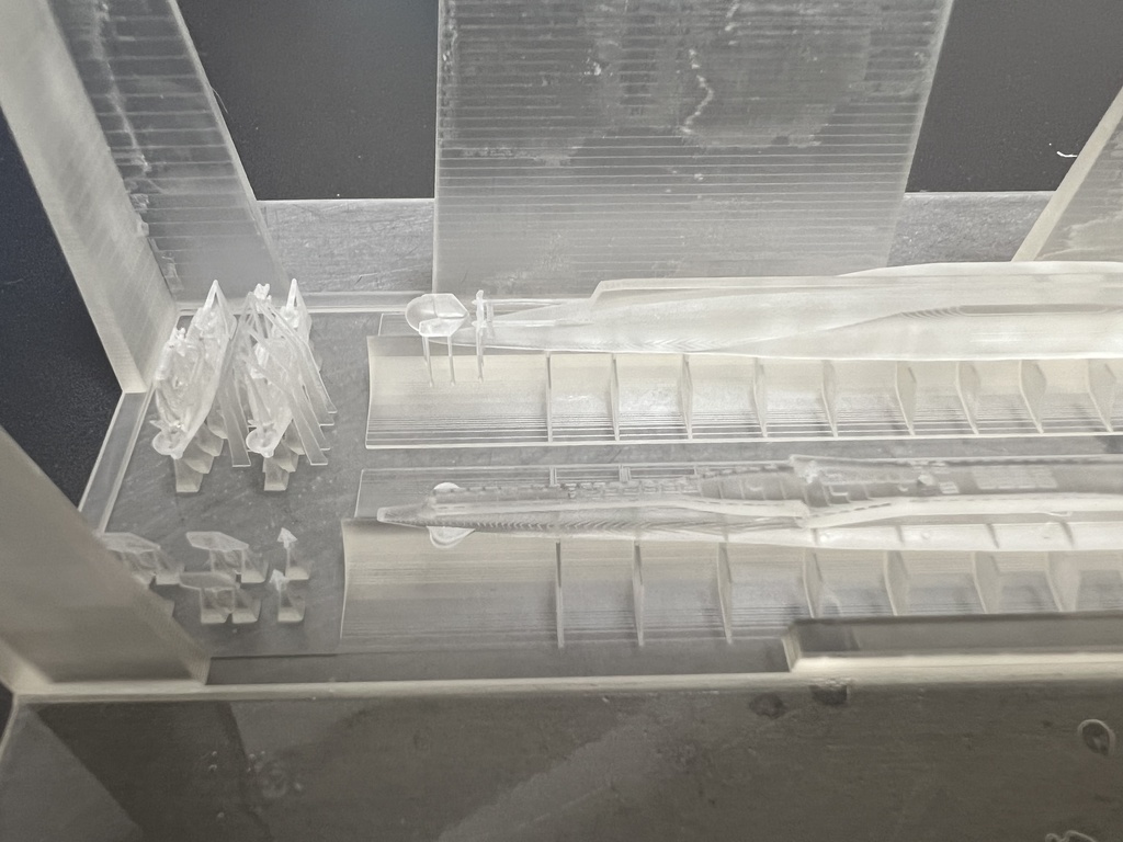 1/700 イギリス海軍 T型潜水艦第三グループ(吃水線・フルハル選択式) 1隻