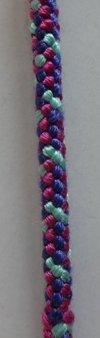 B　アナ（冒険着）　丸八つ　ディズニープリンセス