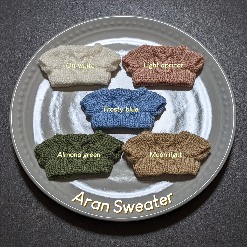 季節はずれのニットセーター