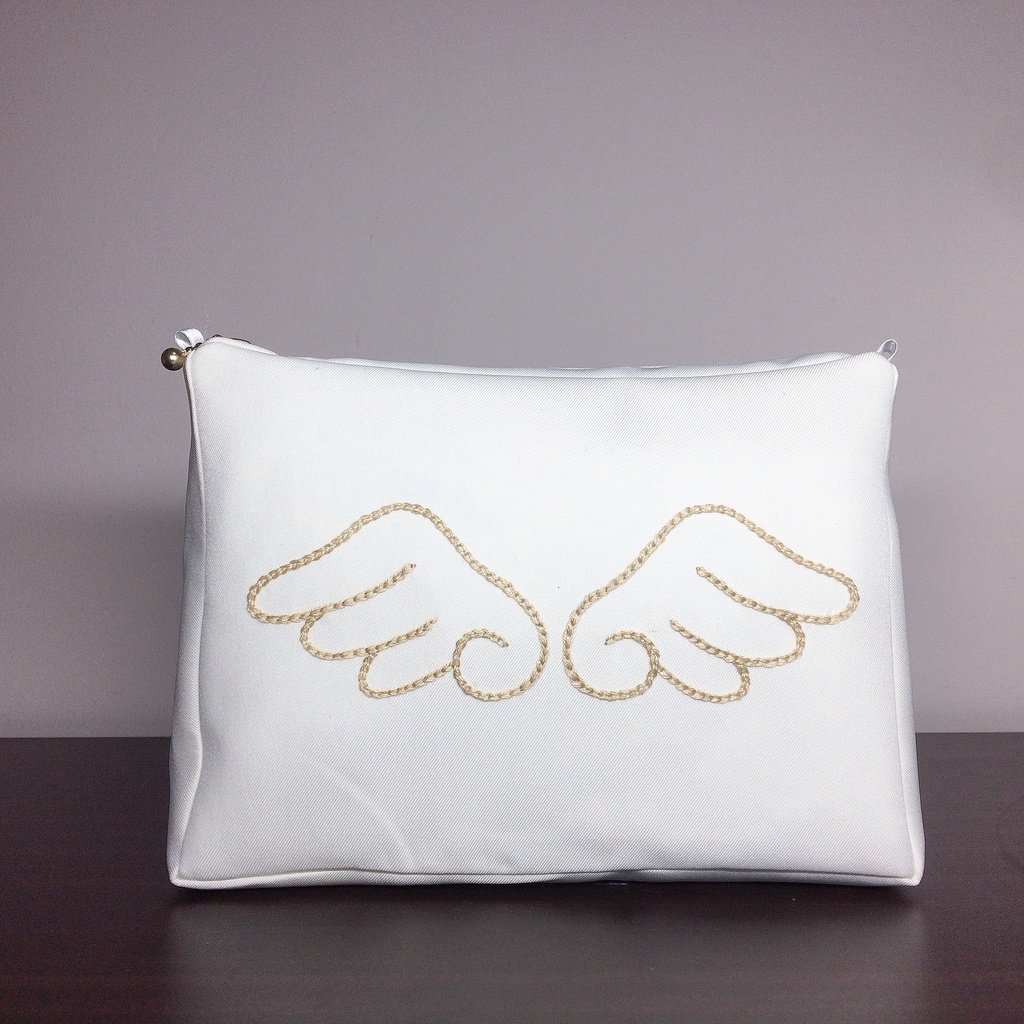 A3イメージポーチ ミカエル