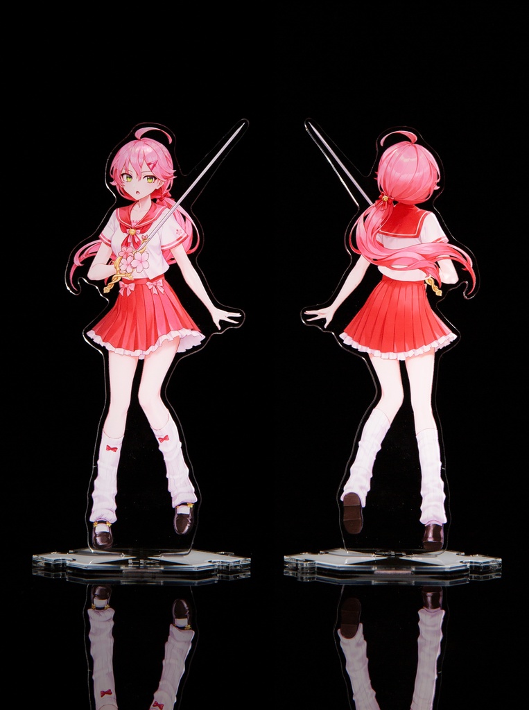 【holo live】Blade of Light and Shadow アクリルフィギュア