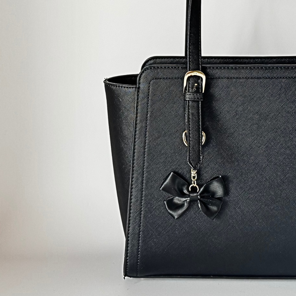 推し色 リボン バッグチャーム キーホルダー 黒 ブラック black