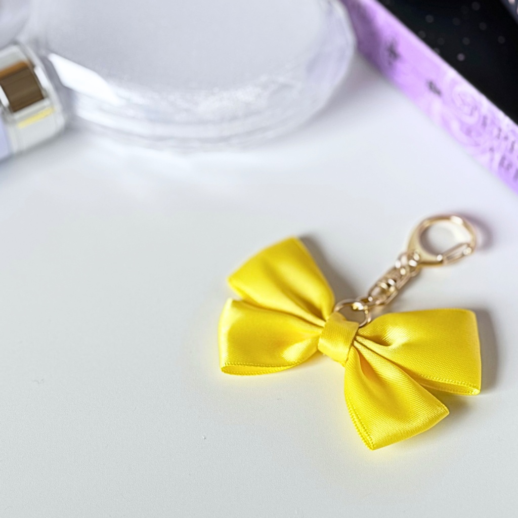 推し色 リボン バッグチャーム キーホルダー 黄色 イエロー yellow