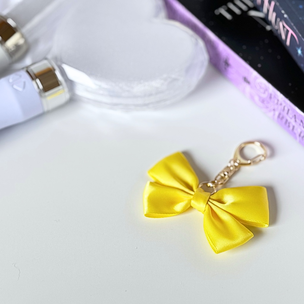 推し色 リボン バッグチャーム キーホルダー 黄色 イエロー yellow