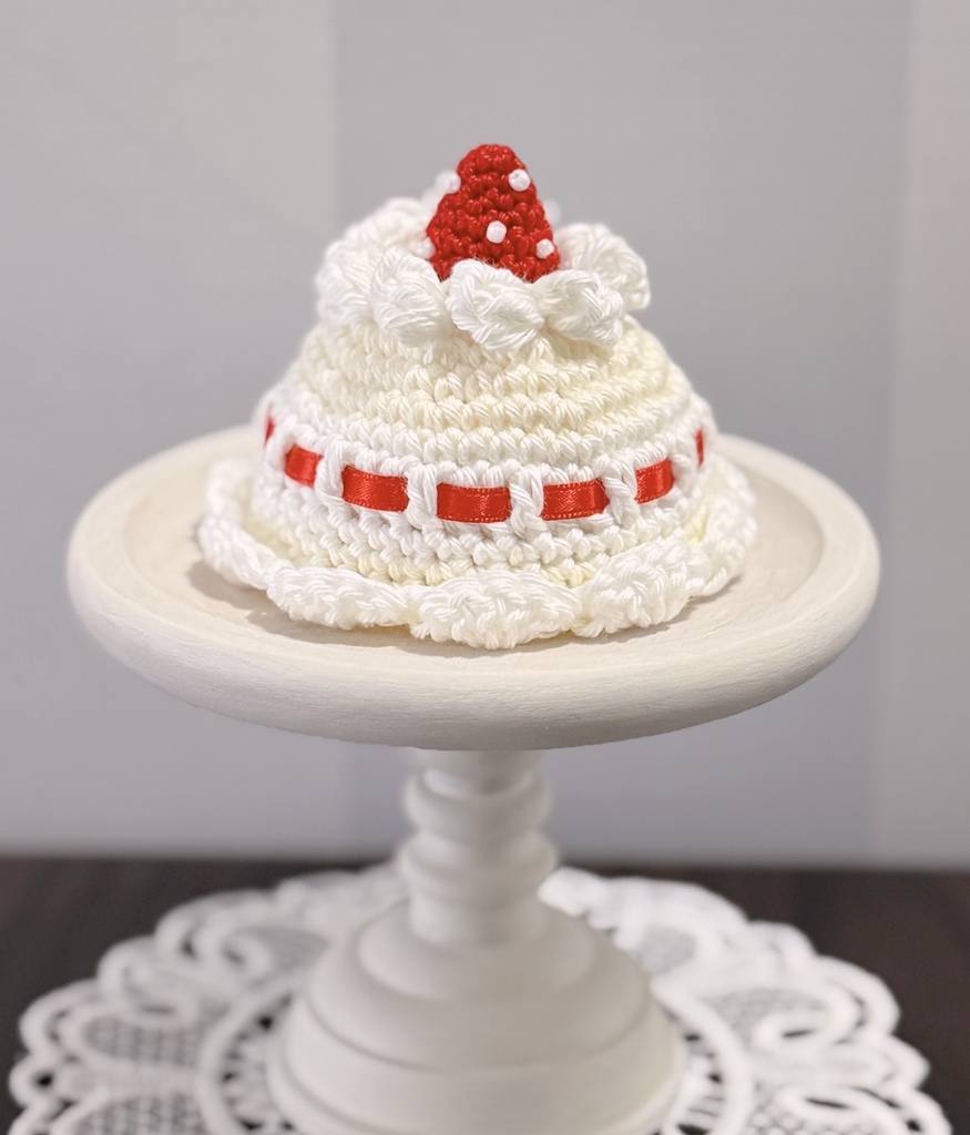 いちごケーキの帽子