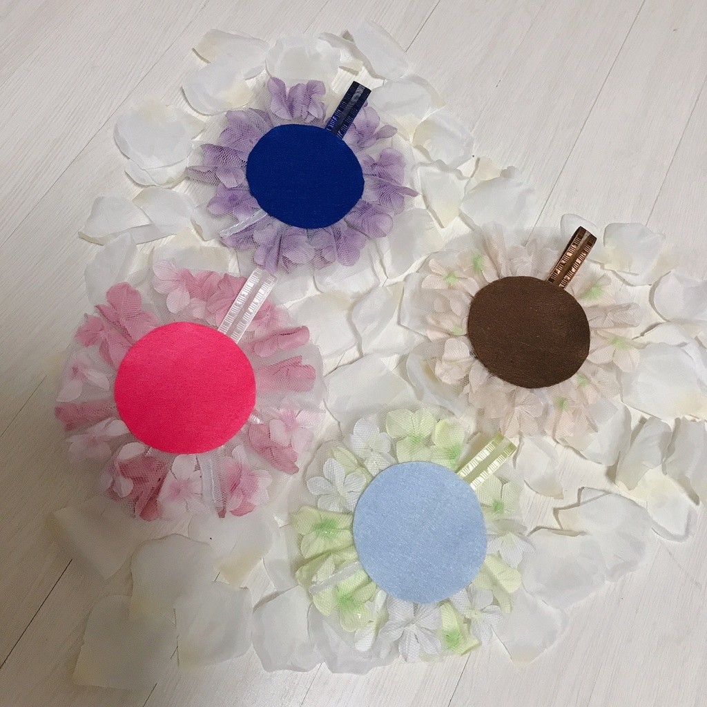 ブルーミーングお花が満開ロゼット