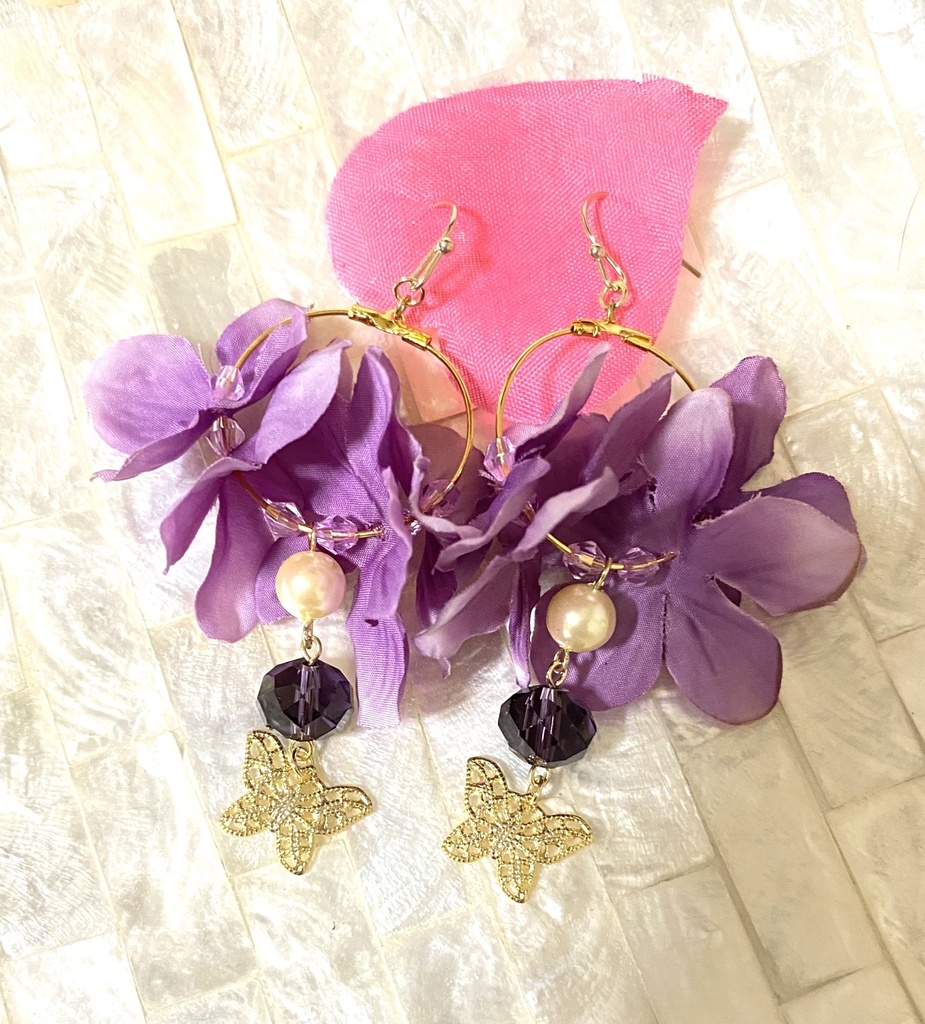 花びらのドリーミングイヤアクセ ピアス・イヤリング