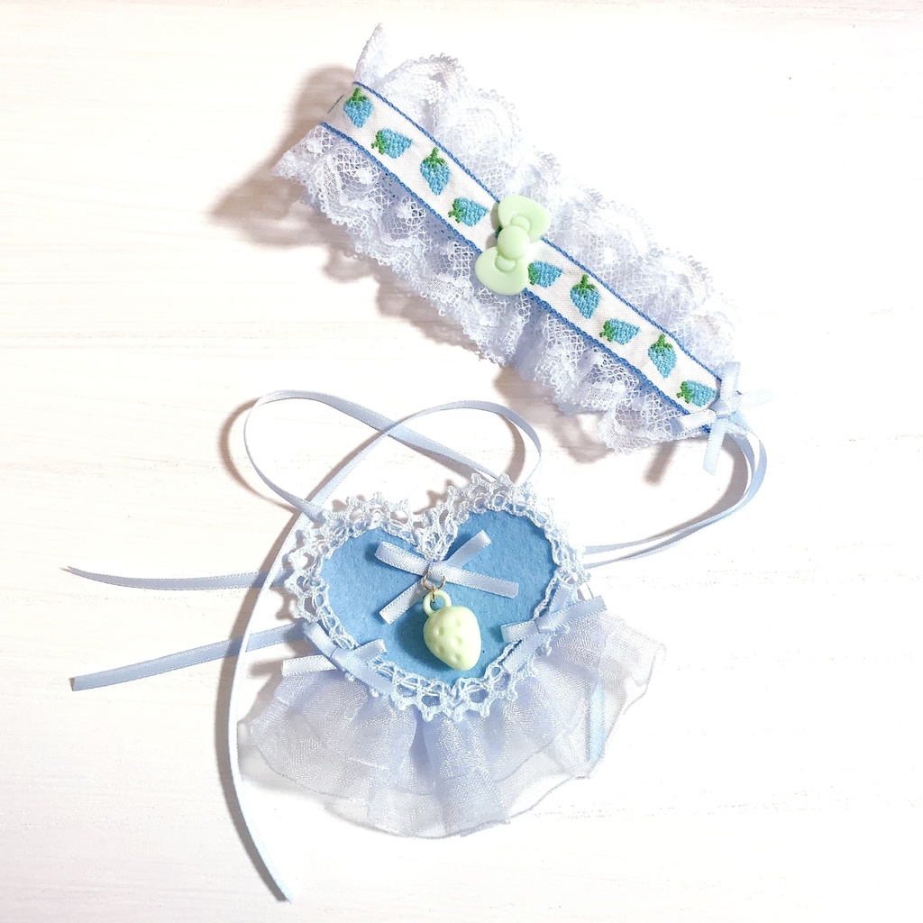 いちごのヘッドドレスとハートエプロンの いちごのかわいい妖精さんセット(再販の為パーツ変更有)