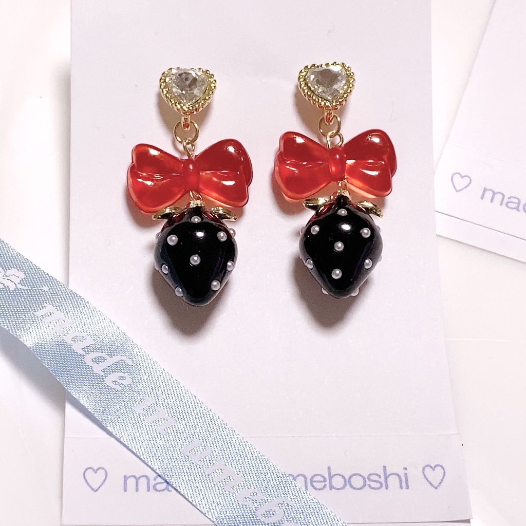 Fata dei fiori〜かわいい苺とお花の妖精さんイヤアクセサリー