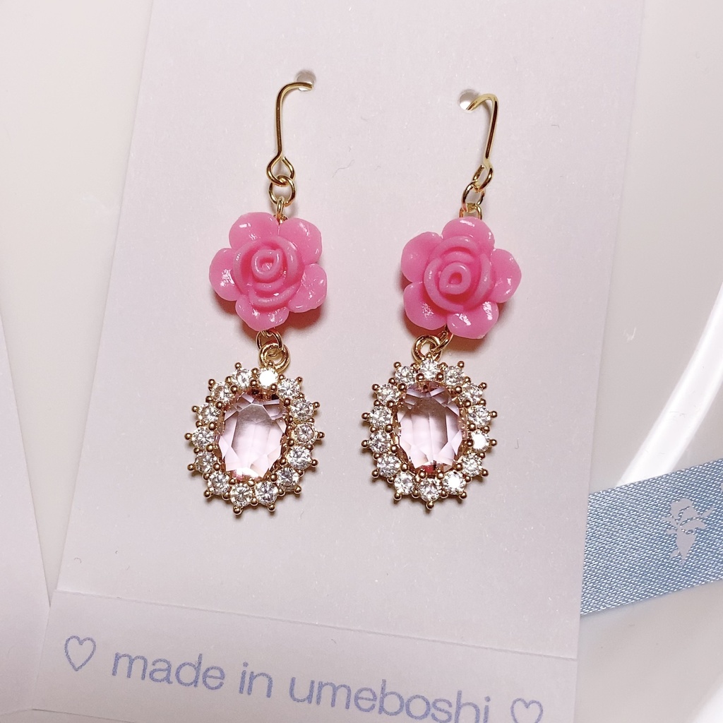 Fata dei fiori〜かわいい苺とお花の妖精さんイヤアクセサリー