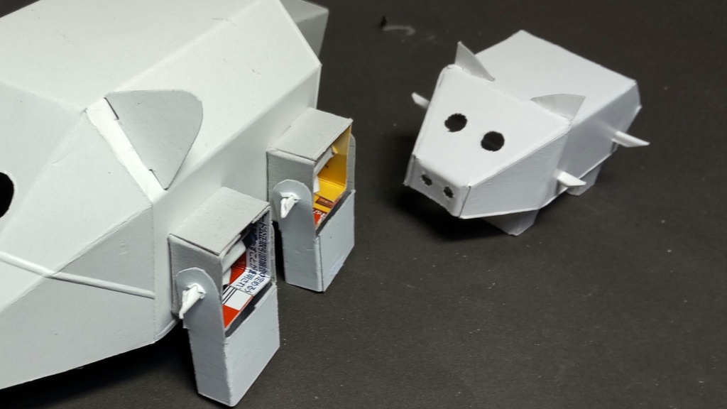 イノシシロボット紙工作（親子連れ）