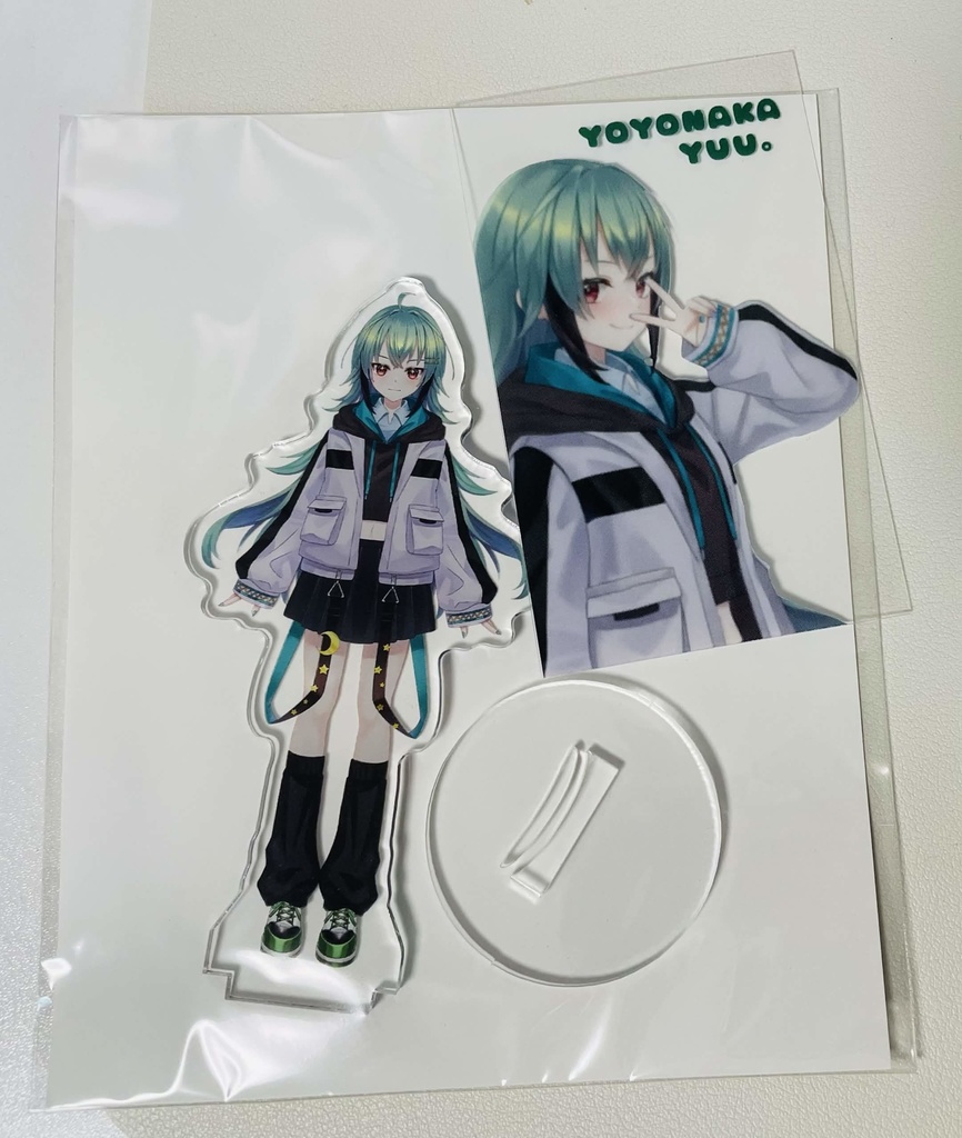 アクスタ＋クリアカード