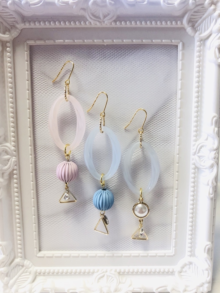 THRIVEイメージピアス