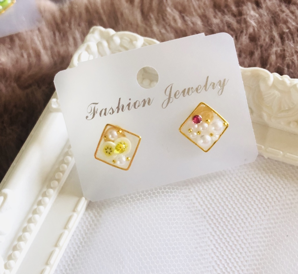 フルーツ別プチピアス