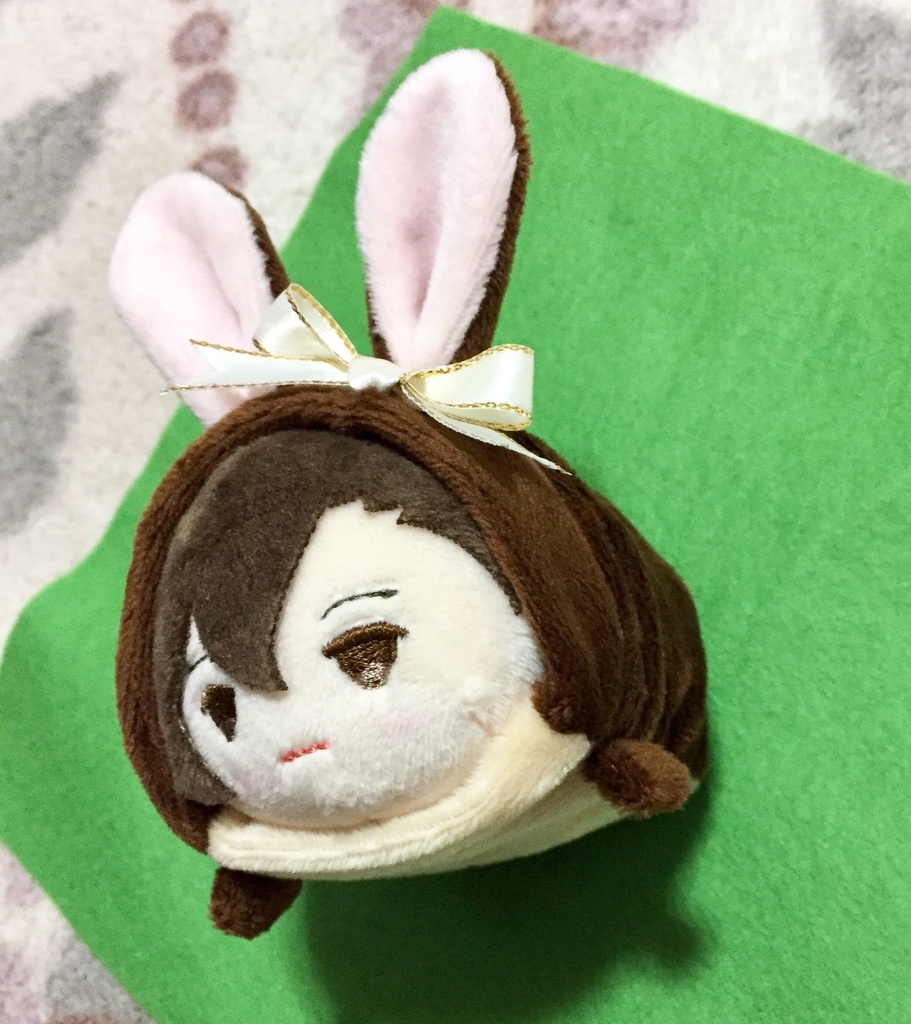 【受注生産】もちもちマスコット用着ぐるみ・うさちゃん(チョコレートビスケット×ゴールドラインリボン) うさぎ きぐるみ