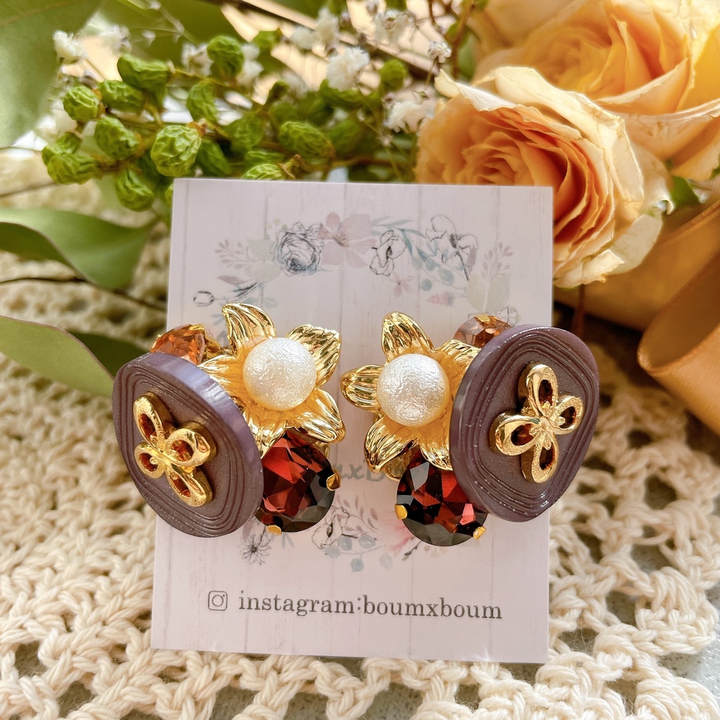 ヴィンテージボタンピアス/0018