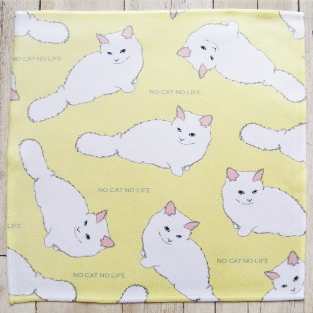 長毛猫のハンカチ