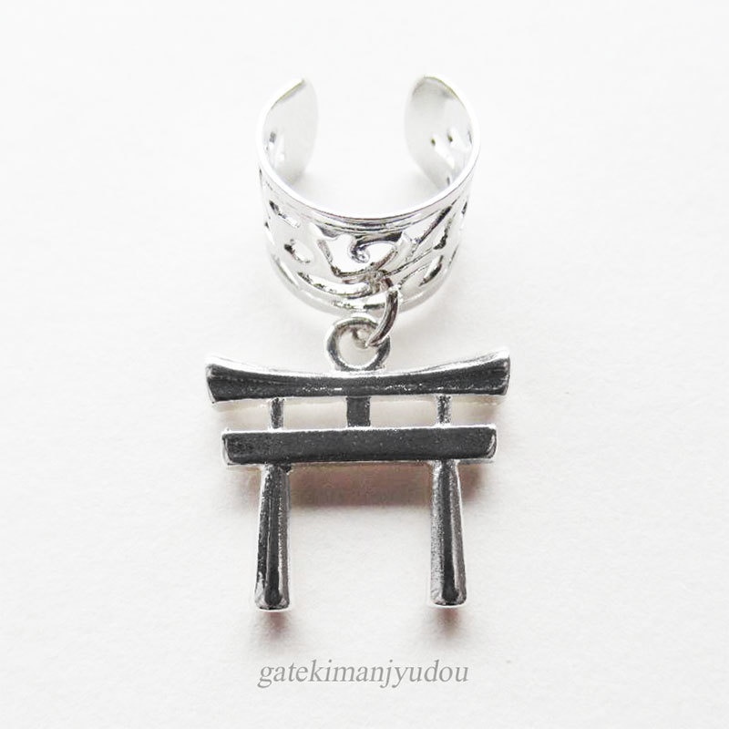 鳥居◇イヤーカフス