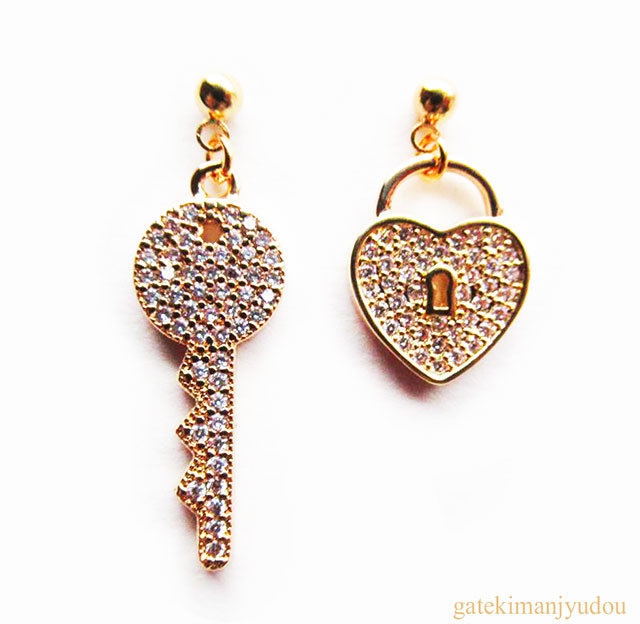 南京錠と鍵のピアス【イヤリング等変更可】