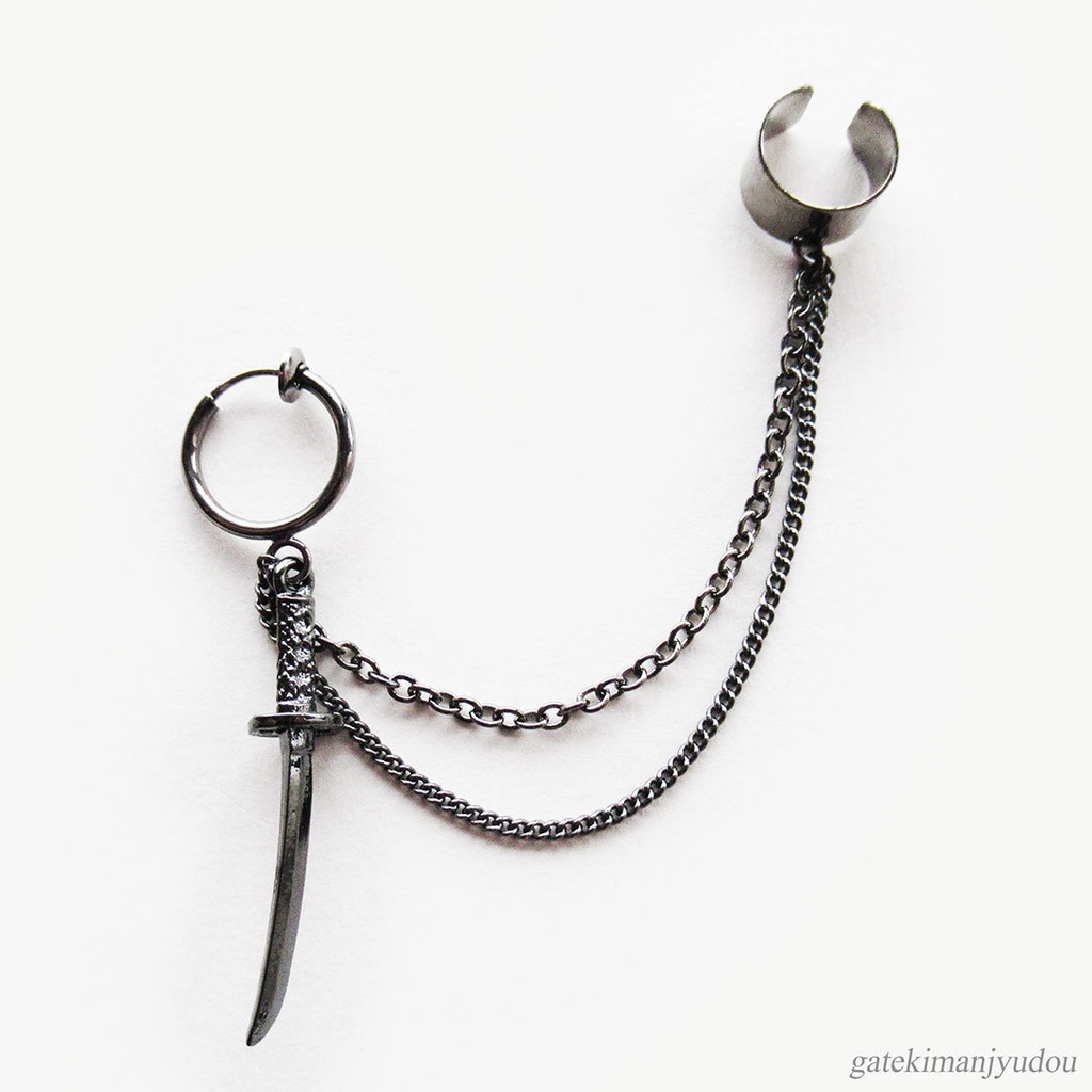 日本刀のフープイヤリング&イヤーカフス/ガンメタ【ピアス等パーツ変更可】