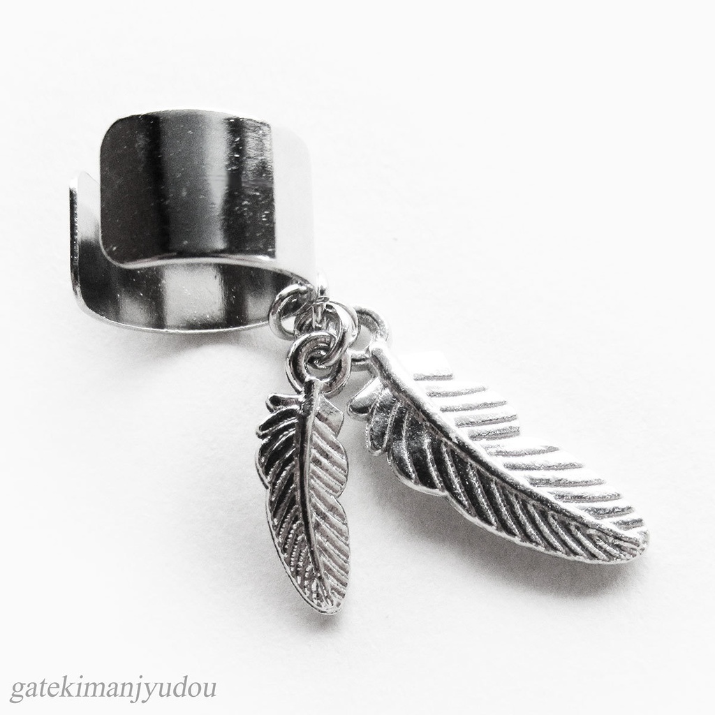 Wフェザーイヤーカフ