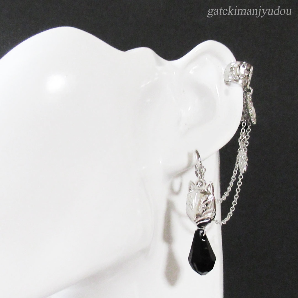 狐面×黒フープイヤリング&イヤーカフス