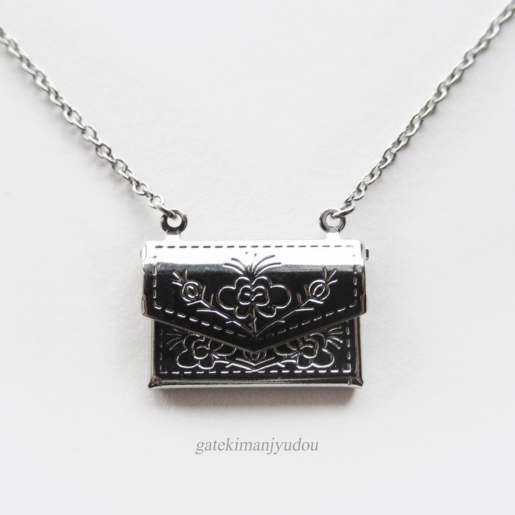 手紙のロケットペンダント【長さ変更可】