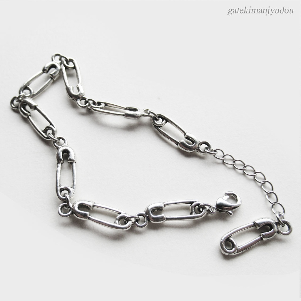 安全ピンのブレスレット【長さ変更可】