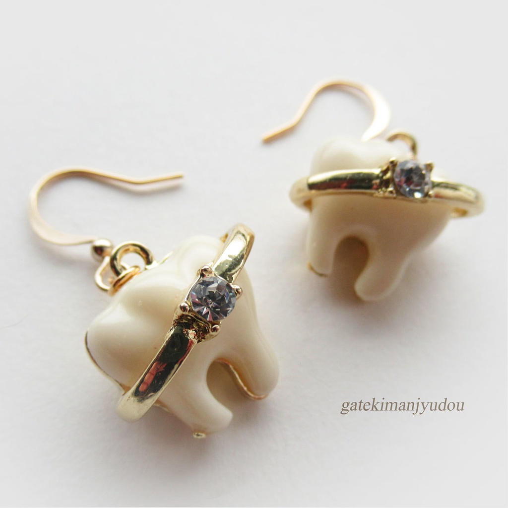 歯☆ピアス【イヤリング等変更可】