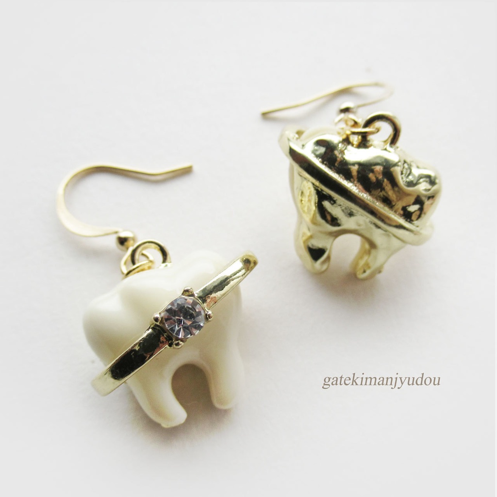 歯☆ピアス【イヤリング等変更可】