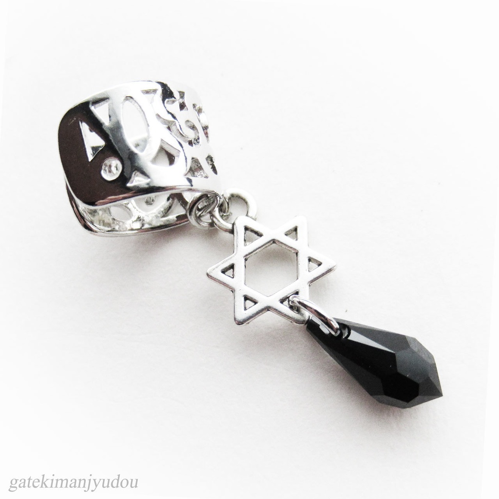 六芒星のイヤーカフ【ピアス等変更可】