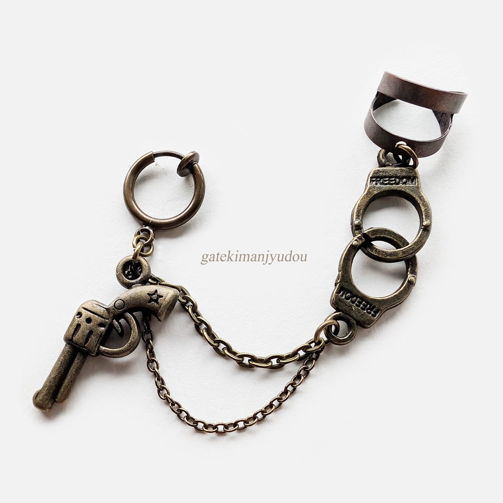 手錠&ピストル◆イヤーカフス&フープイヤリング【ピアス等変更可】