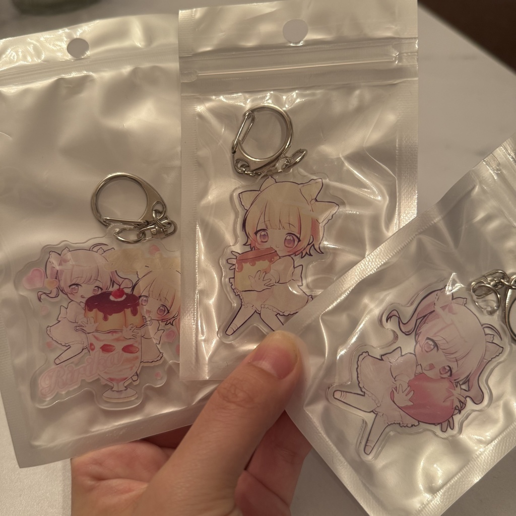 りりか 生誕アクキー