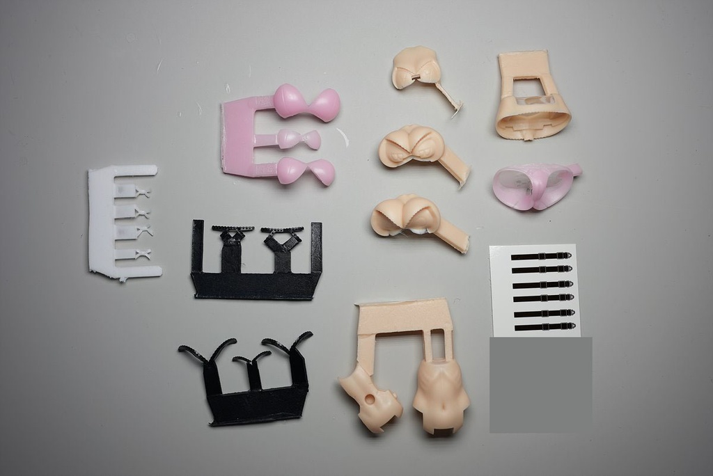 MSG body Pinkランジェリーセット (Skin 選択)