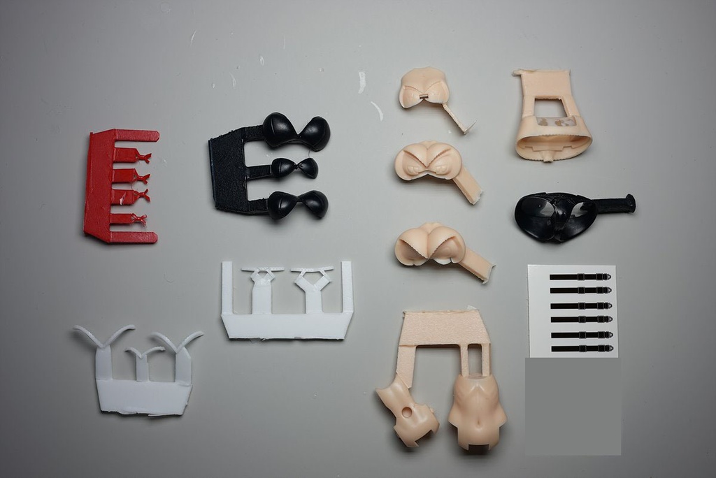 MSG body Blackランジェリーセット (Skin 選択)