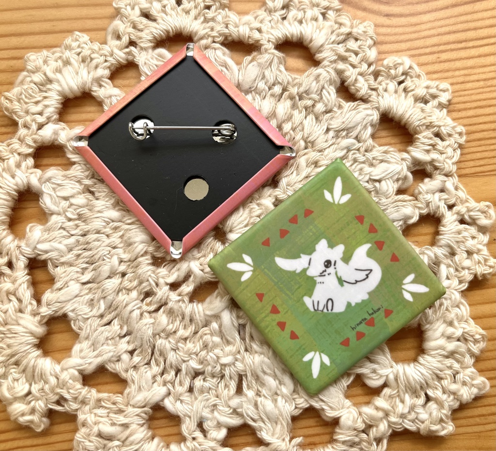 グィー・クルミ缶バッジ