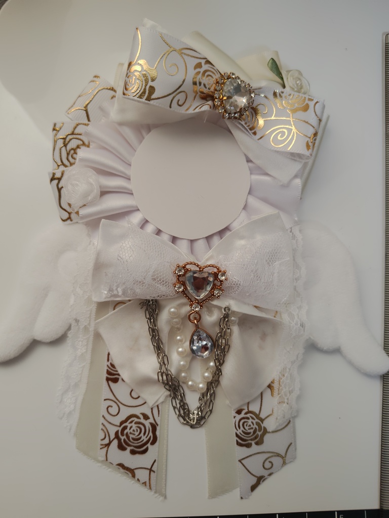 推し活 ゴールド ロゼット ハンドメイド 痛ロゼット ホワイト