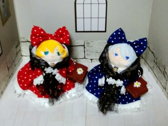 水玉レトロワンピース~スカートひらり軽やかに~