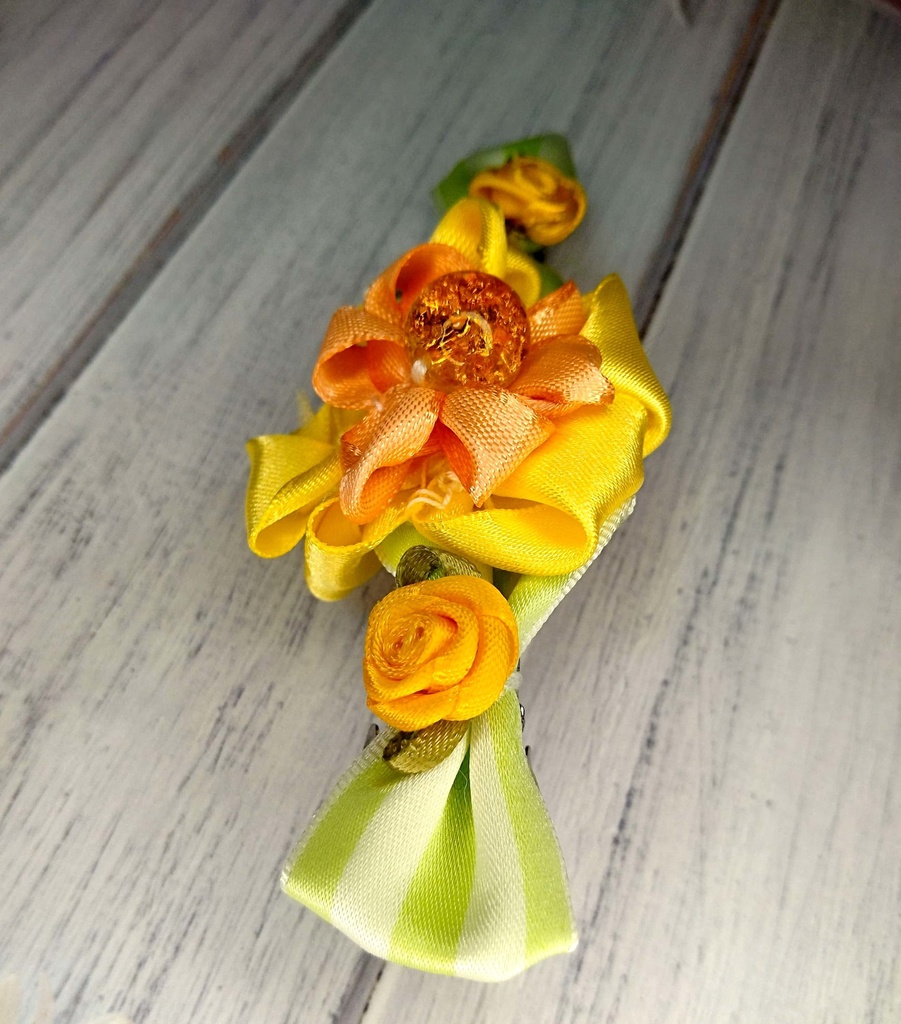 リボンバレッタ《春の訪れ》