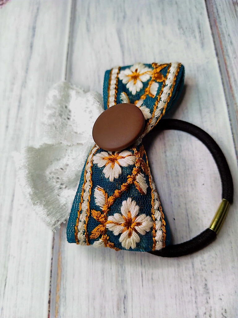 インド刺繍リボンヘアゴム《5月の風》