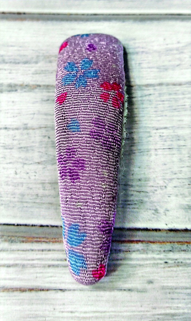 和柄リボンパッチン留め《花散る小川》