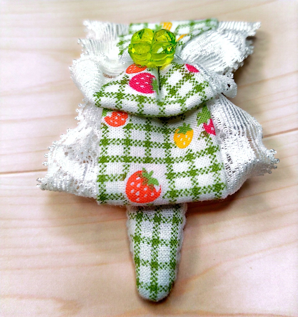 リボンパッチン留め《クローバー・クラブ》