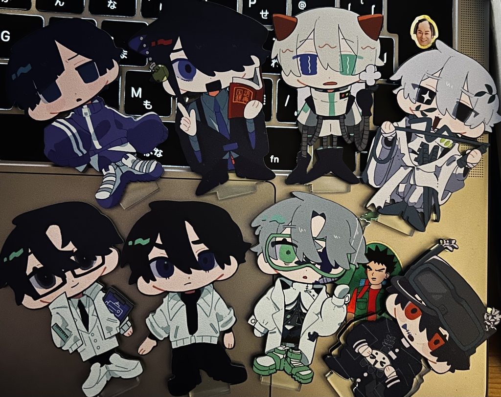 フチなしアクリルスタンド