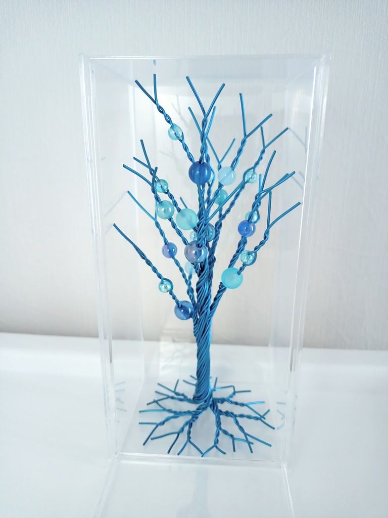 wire tree オブジェ 縦長クリアケース