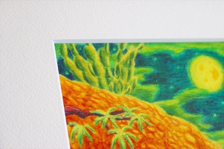 色鉛筆画「等しく降り注ぐ光」