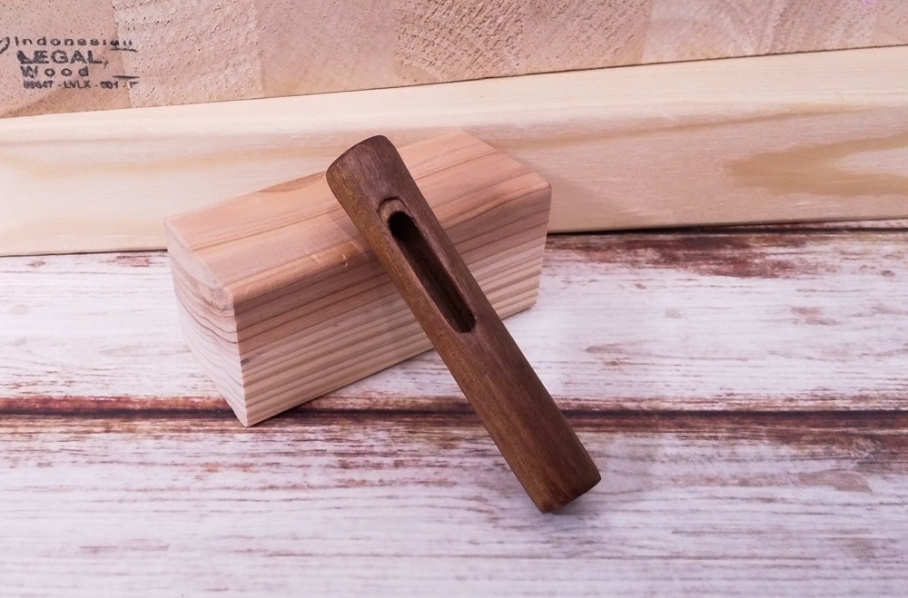 wacomプロペン/グリップペン用 木製グリップ【ウォルナット】 形状:通常型 (ボタン穴有り)