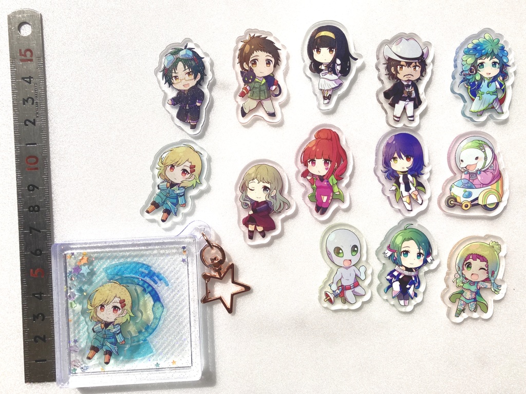 銀の鍵風 シャカシャカアクリルキーホルダー