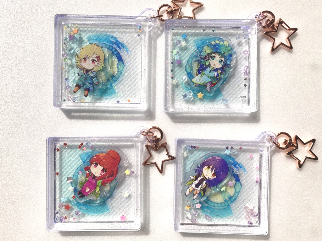 銀の鍵風 シャカシャカアクリルキーホルダー