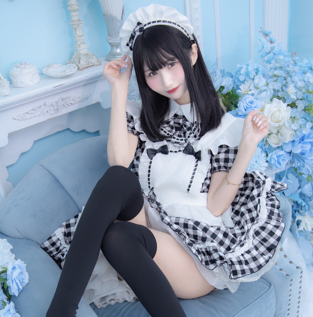 C107新作 メイドステッカー