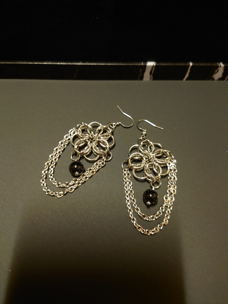 チェインメイルシルバーフラワーモチーフオニキスチェーンピアス 13